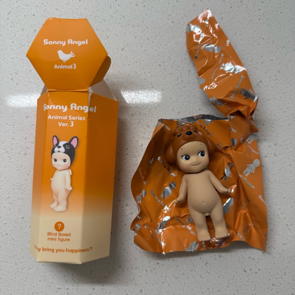 Sonny Angel Animal V3 Series - Toy Poodle - Picture 2 of 3